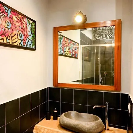 Urban Blue Guest house *