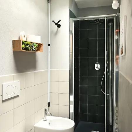 בית הארחה Urban Blue אולביה